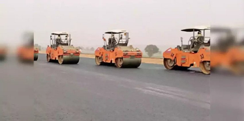 1st Phase of Delhi-Mumbai E-Way to be Ready by 2021